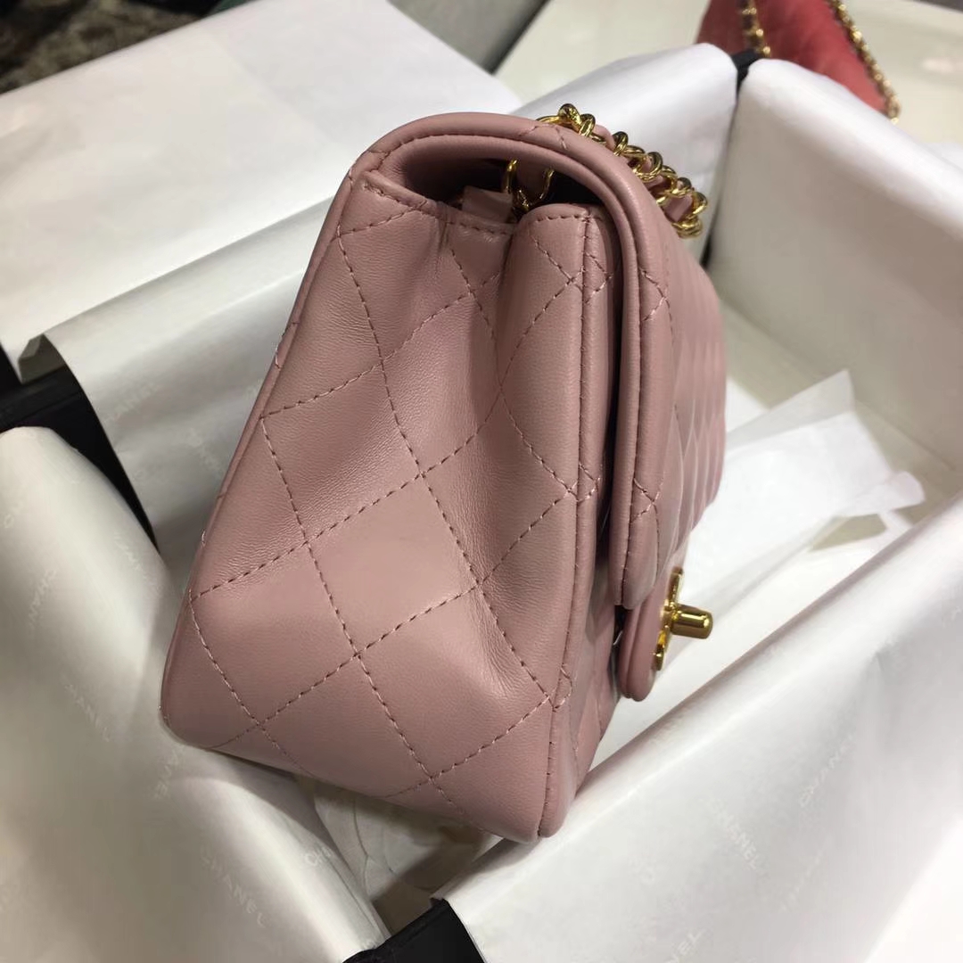 Chanel 香奈儿 Cf系列 17cm 原厂皮小羊皮 浅粉 金扣