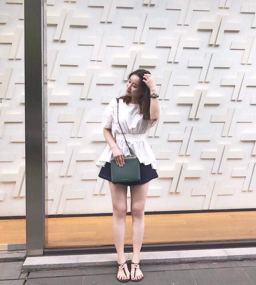 CÉLINE clasp 牛皮油蜡纹  墨绿色 开合包 细肩带