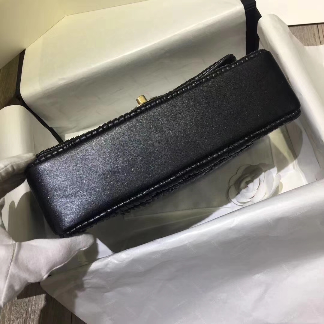Chanel 香奈儿 希腊褶皱款 25cm 星空黑 磨沙金的质感 Chanel Classic Flap