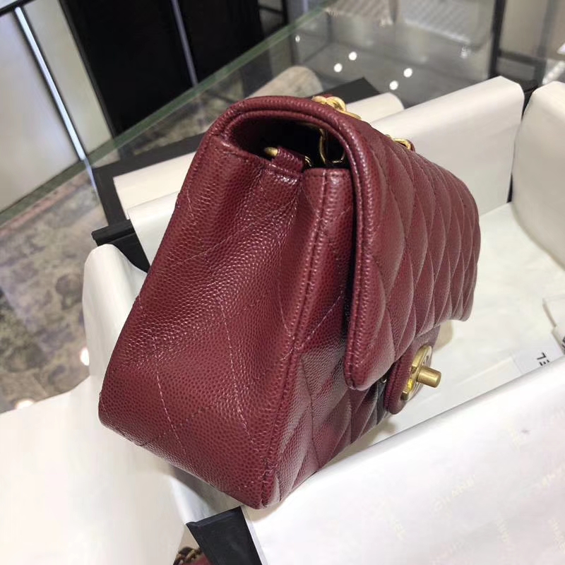 Chanel 香奈儿 Classic Flap Bag 小鱼子酱 20cm 酒红色 磨沙金扣