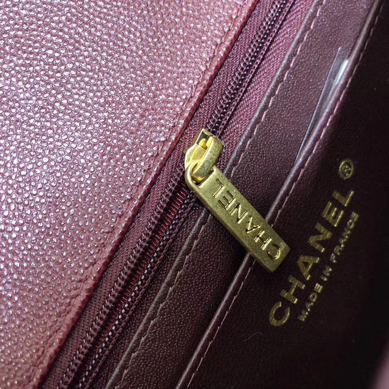 Chanel 香奈儿 Classic Flap Bag 小鱼子酱 20cm 酒红色 磨沙金扣