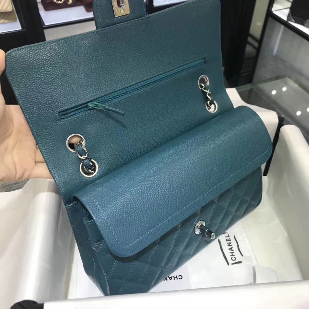 Chanel Classic Flap 25m 原厂皮鱼子酱 翡翠蓝 银扣
