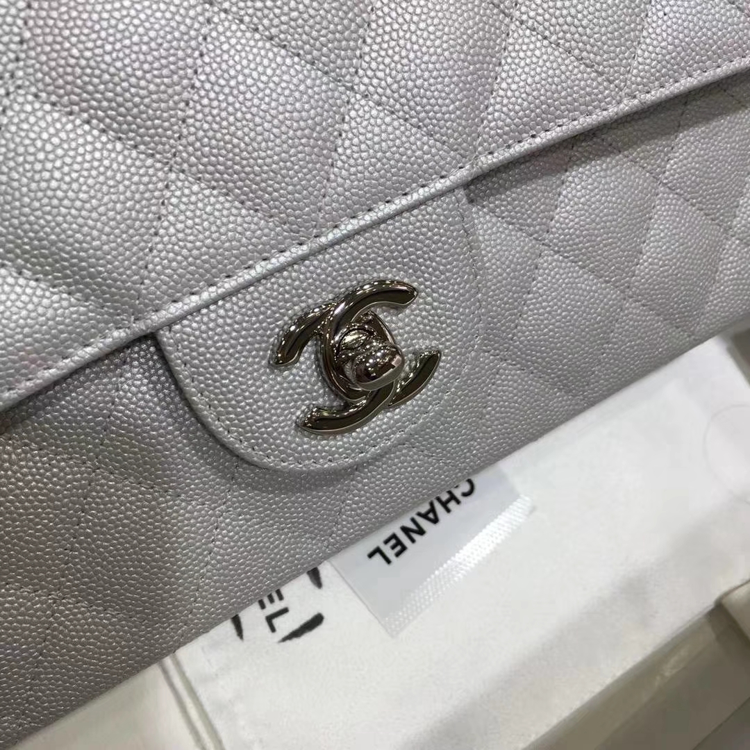 Chanel 香奈儿 Cf经典系列  25cm 原厂皮小鱼子酱 银色 银扣