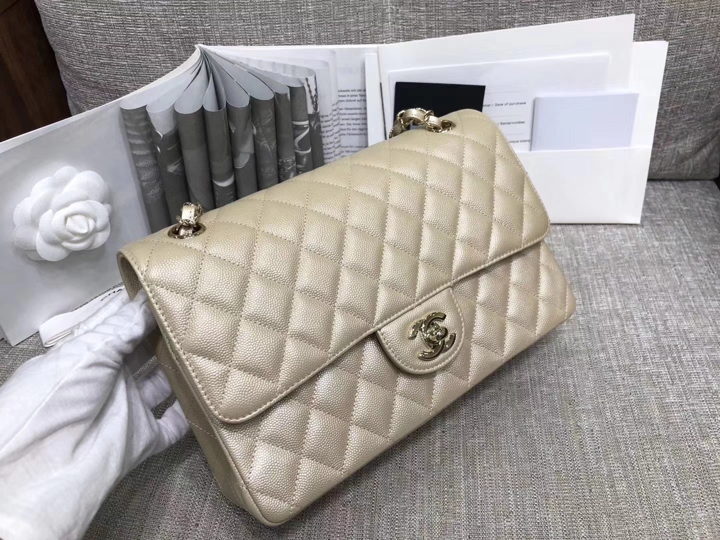 Chanel 香奈儿 cf经典系列 25cm 原厂皮小鱼子酱 金色 香槟金
