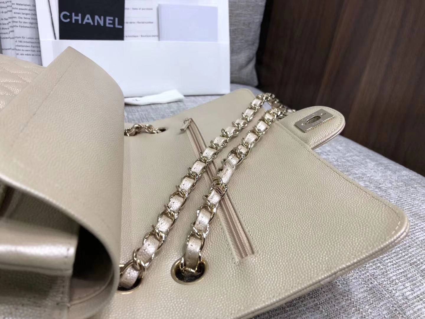Chanel 香奈儿 cf经典系列 25cm 原厂皮小鱼子酱 金色 香槟金