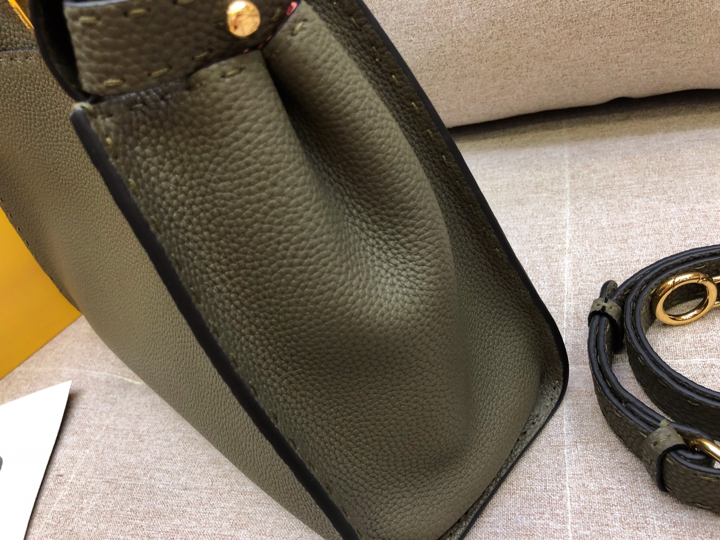 Fendi 芬迪 peekaboo 全钢五金 24k真空电镀 进口小牛皮 配套独家原包装 墨绿色 8812