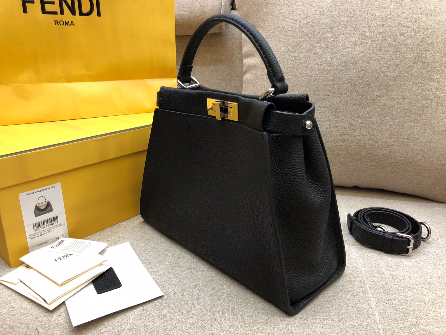 FENDI peekaboo 全钢五金 黑色 8812 进口小牛皮 意大利riri原厂拉链 进口腊线