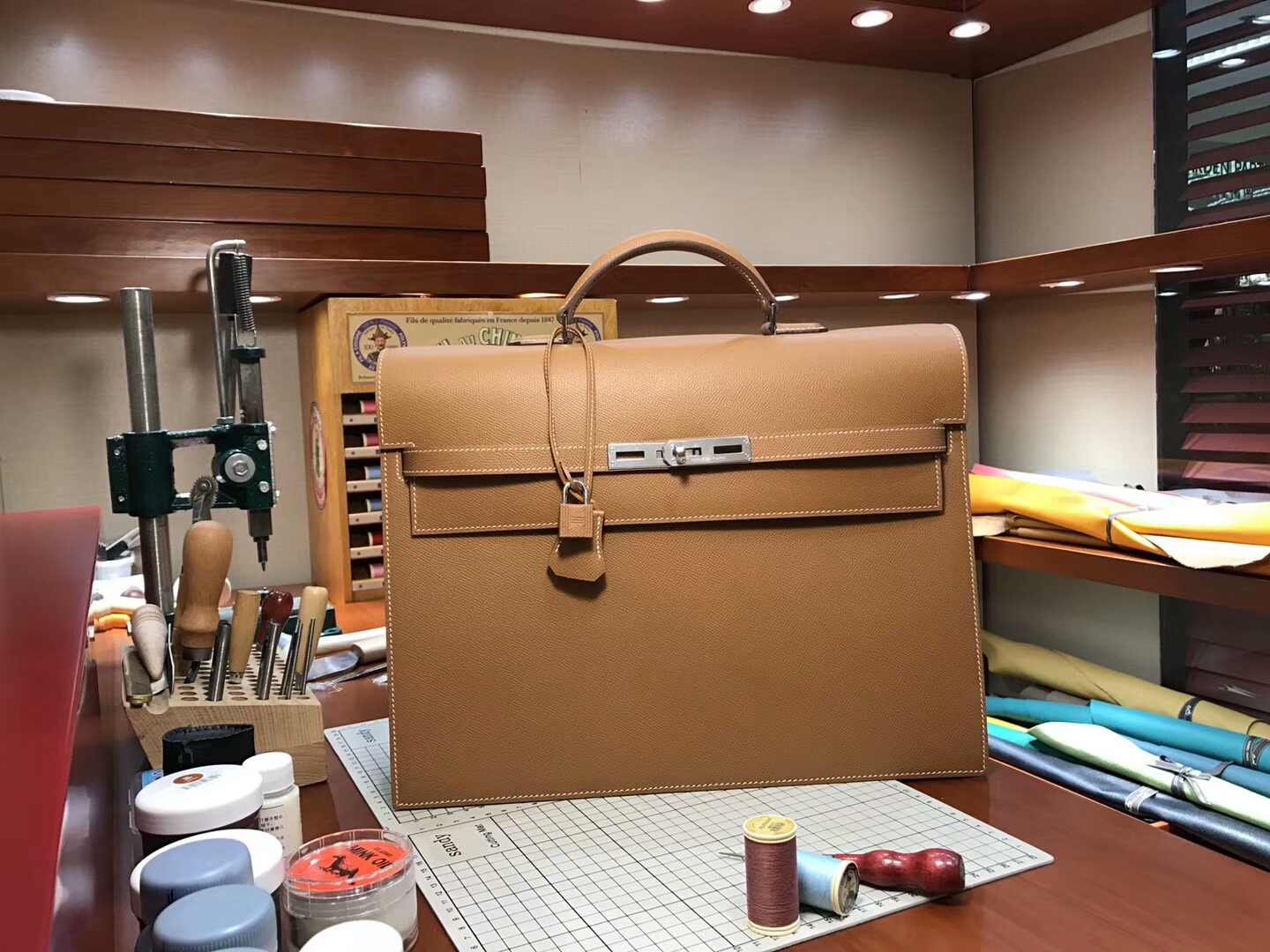 HERMES 爱马仕 男士公文包 CK37 金棕色 Gold 现货系列 配全套专柜原版包装