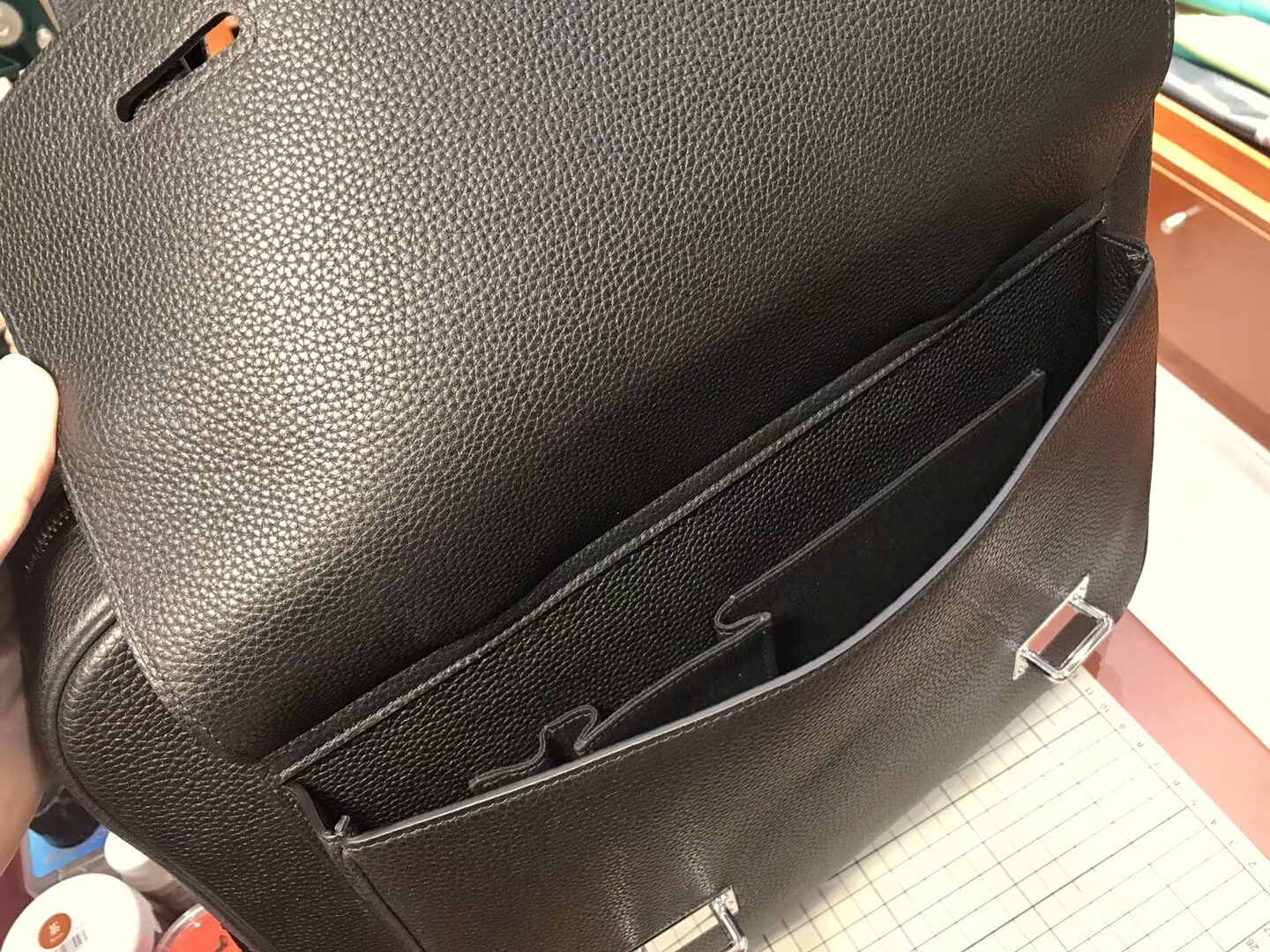 HERMES 爱马仕 男士邮差公文包 BLACK 黑色 现货系列 配全套专柜原版包装