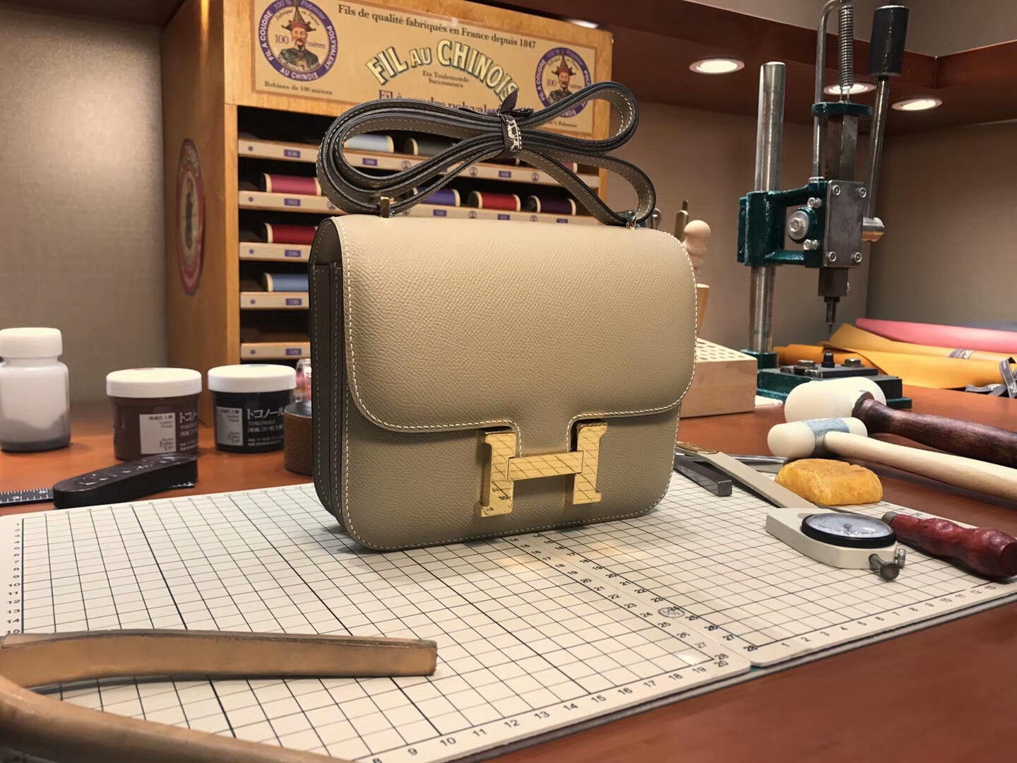 HERMES 爱马仕 空姐包 Constance  s2 风衣灰 trench 金扣