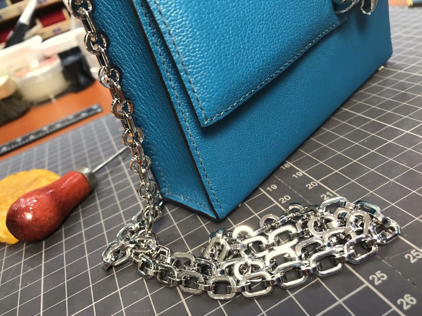 HERMES 爱马仕 手枪包 Verrou Chain 7v lagon 湖水蓝 配全套专柜原版包装