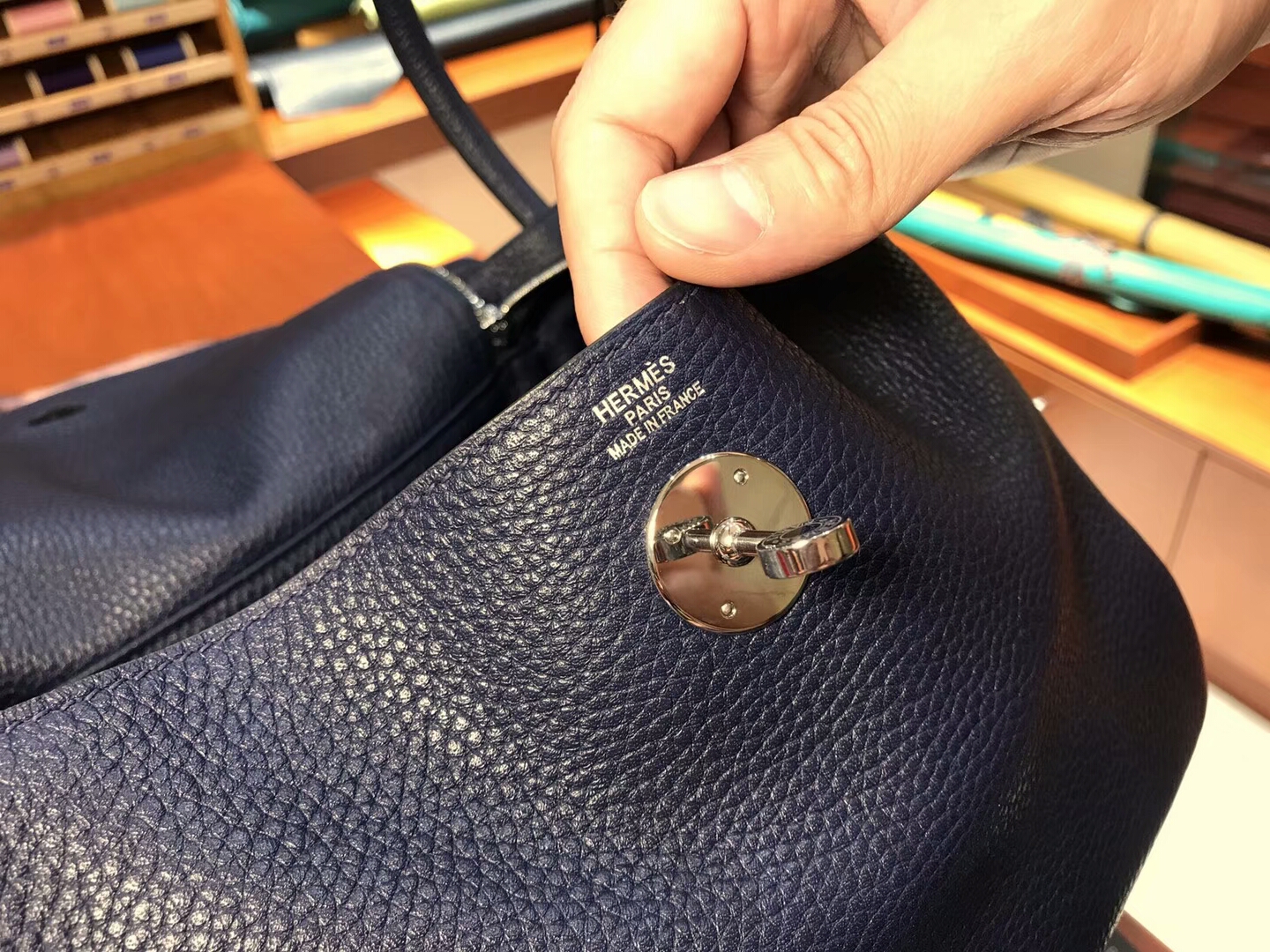 爱马仕 HERMES Lindy 26/30cm 宝石蓝 ck73 blue saphir 银扣 配全套专柜原版包装