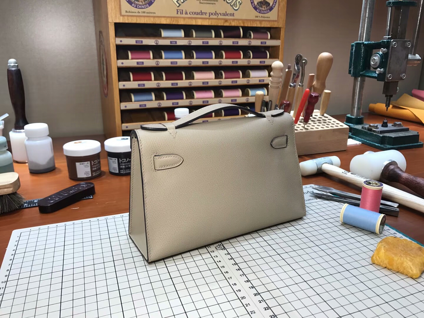 迷你凯莉 MiniKelly HERMES 爱马仕 S2 风衣灰 Trench 配全套专柜原版包装