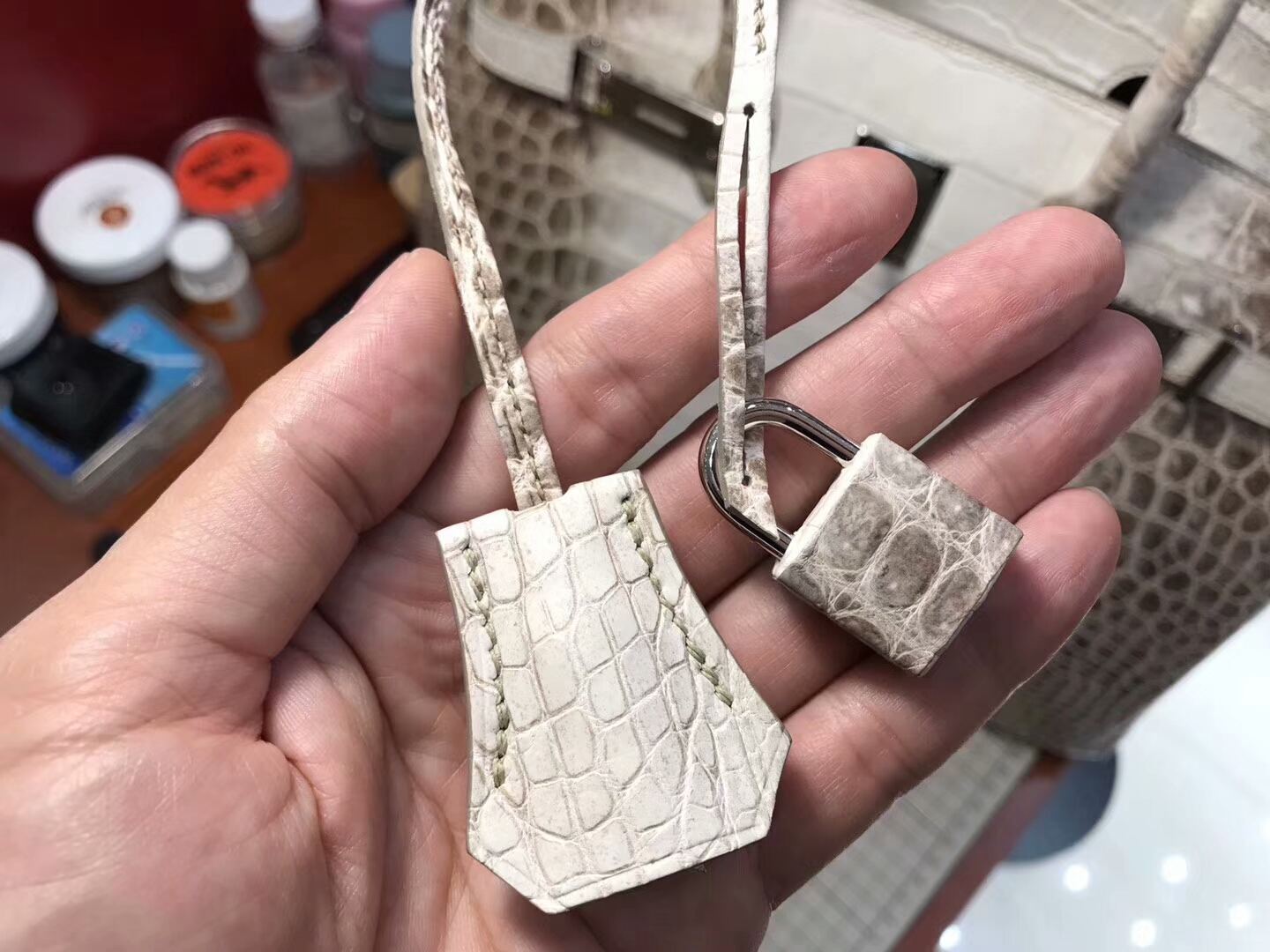 爱马仕 HERMES 铂金包 Birkin 25cm 配全套专柜原版包装 全球发售 鳄鱼喜马拉雅