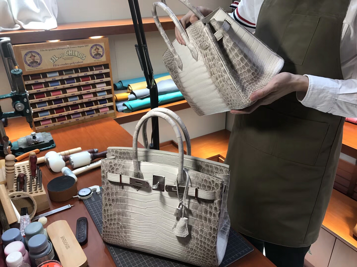 爱马仕 HERMES 铂金包 Birkin 30cm 配全套专柜原版包装 全球发售 鳄鱼喜马拉雅