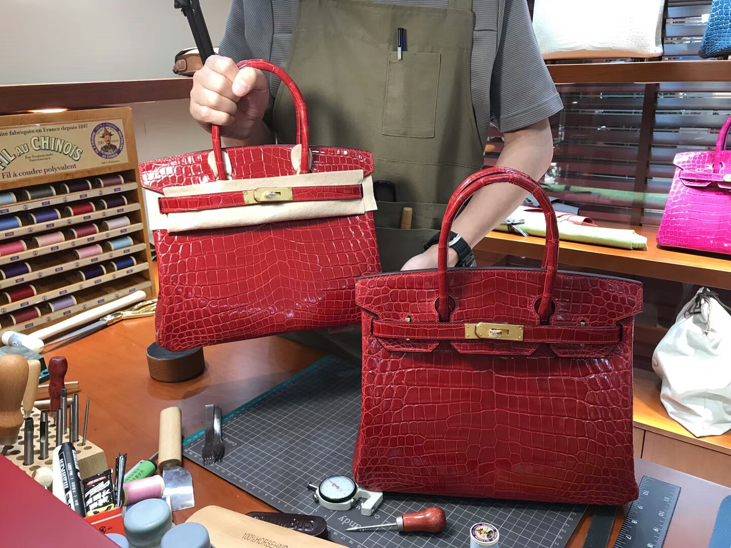 爱马仕 HERMES 铂金包 Birkin 25cm 配全套专柜原版包装 全球发售 鳄鱼 F5 勃艮第酒红色 Bourgogne