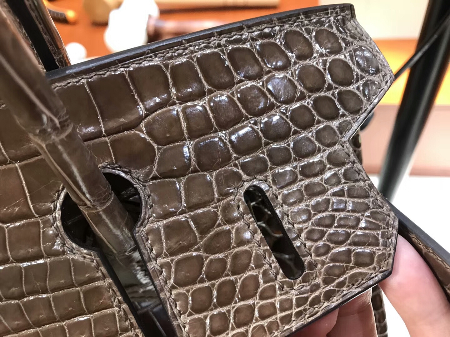 爱马仕 HERMES 铂金包 Birkin 25cm 配全套专柜原版包装 全球发售 鳄鱼 深啡色