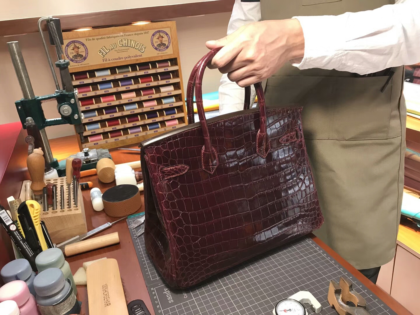 爱马仕 HERMES 铂金包 Birkin 25cm 配全套专柜原版包装 全球发售 鳄鱼 CK57 波尔多酒红 Bordeaux 