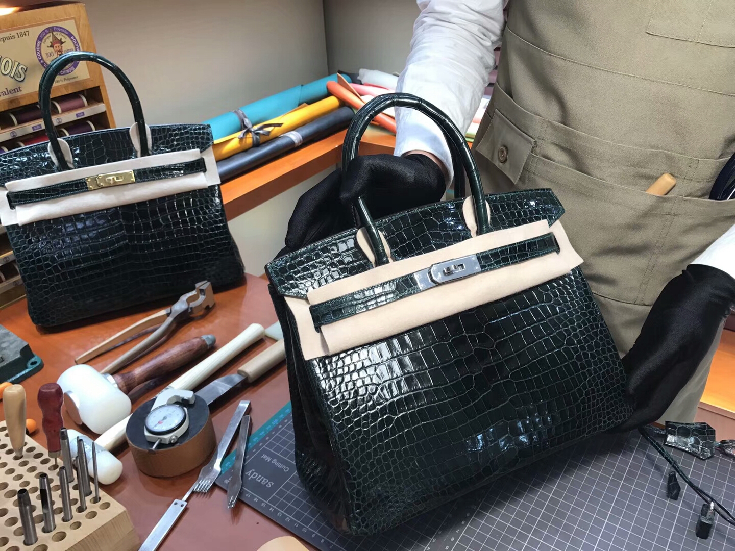 爱马仕 HERMES 铂金包 Birkin 25cm 配全套专柜原版包装 全球发售 鳄鱼 CK67祖母绿