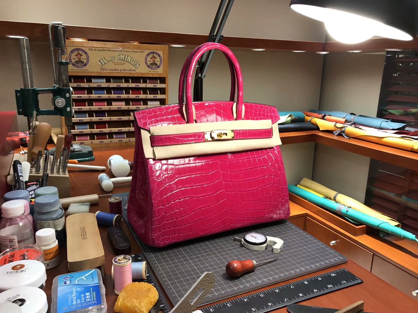 爱马仕 HERMES 铂金包 Birkin 25cm 配全套专柜原版包装 全球发售 鳄鱼 J5 天方夜谭粉紫 Scheherazade