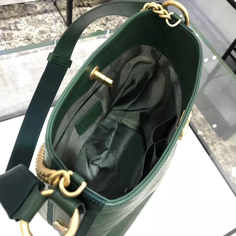 香奈儿 Chanel 嬉皮包 18秋冬小牛皮 古金金属扣 专柜同步 意大利定制级进口小牛皮 绿色