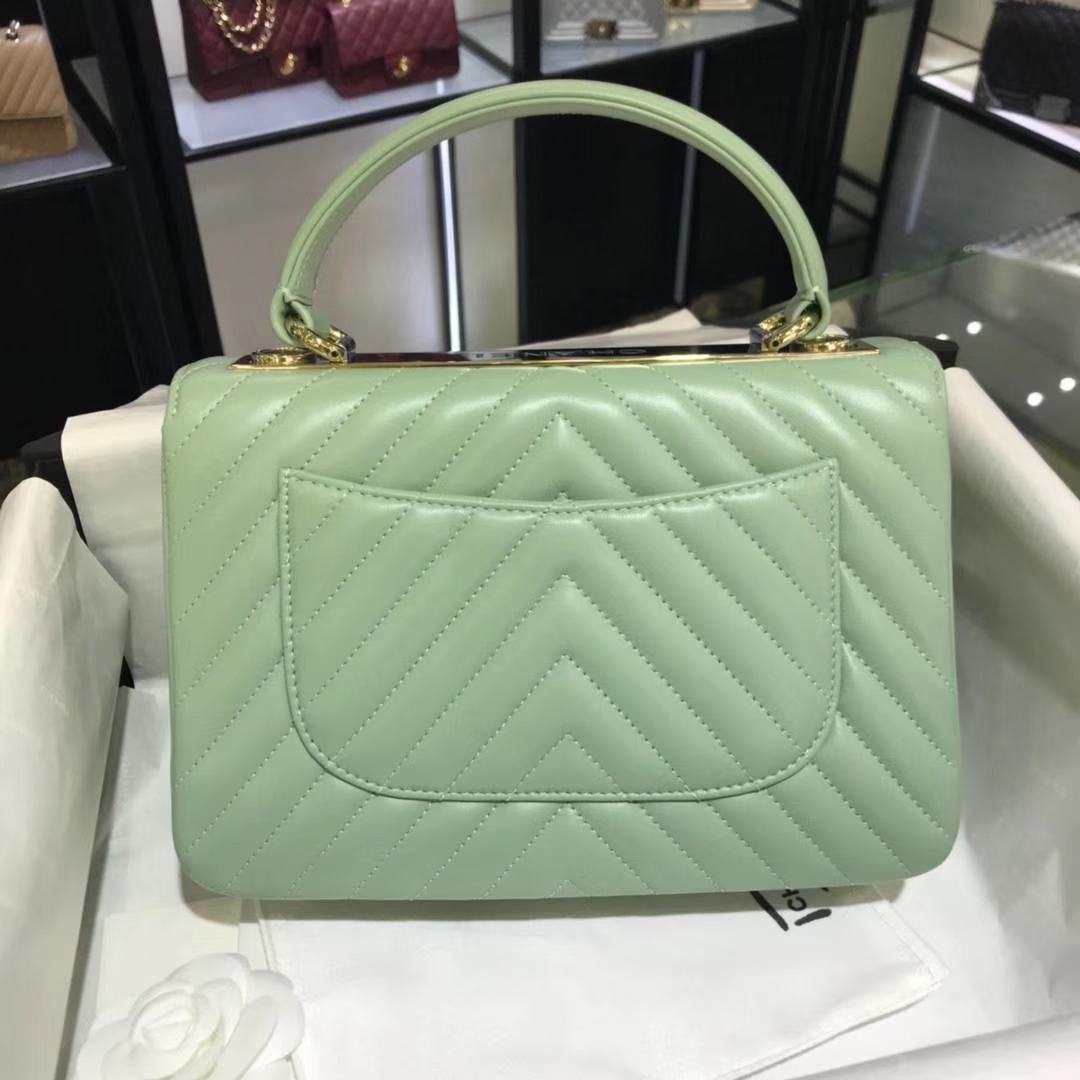 Chanel 香奈儿 Trendy CC 大V 小羊皮 抹茶绿 25cm 香槟金 现货