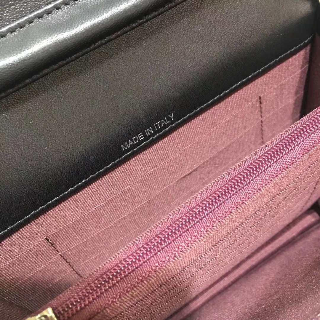 Chanel 香奈儿 WOC mini  进口小羊皮 黑色银扣 有少量现货