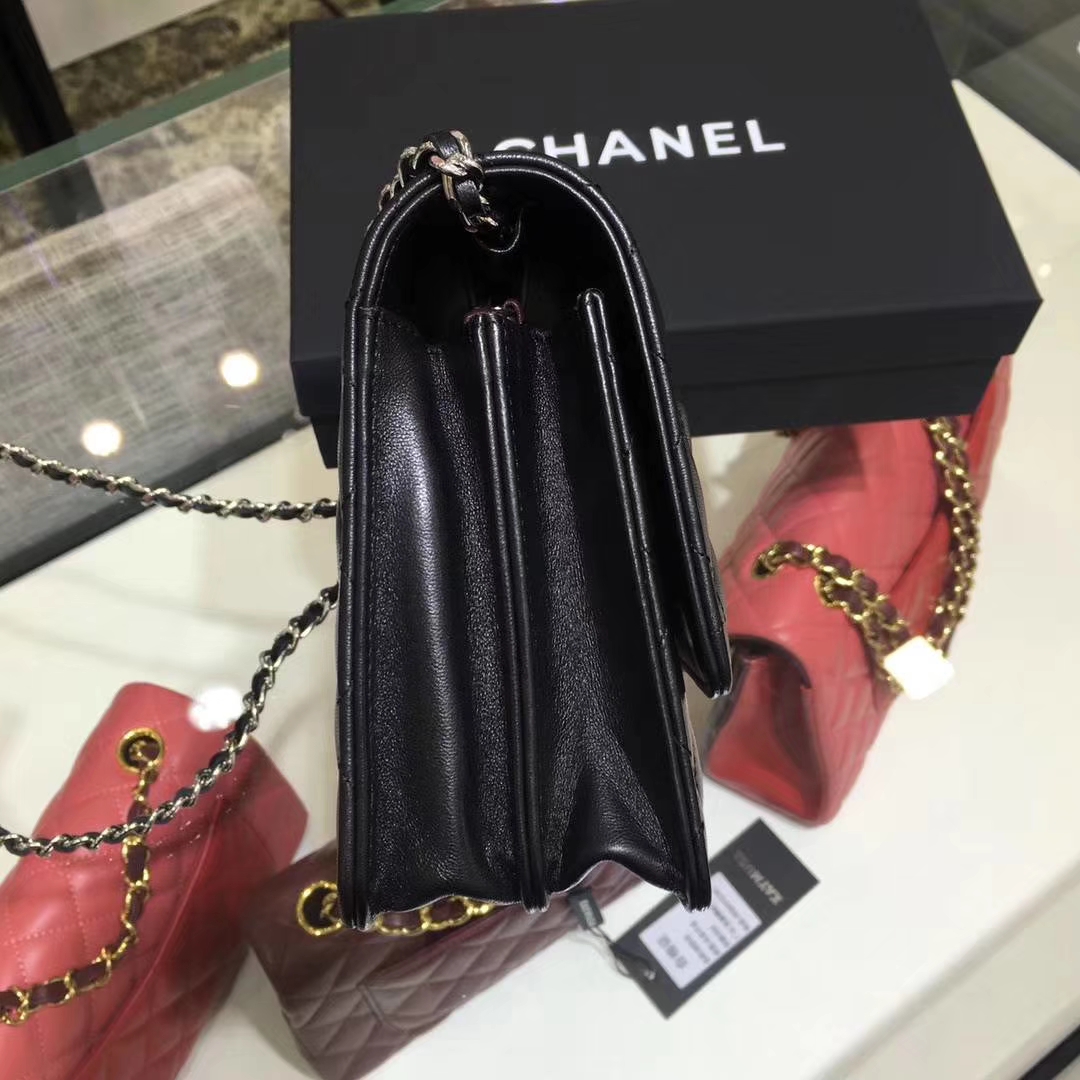 Chanel 香奈儿 WOC mini  进口小羊皮 黑色银扣 有少量现货