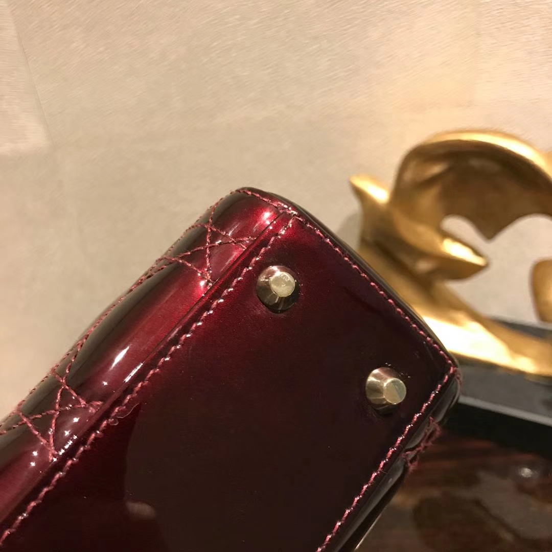 Dior 迪奥 戴妃包 Lady Dior 小号17cm漆皮 车厘子色 金扣
