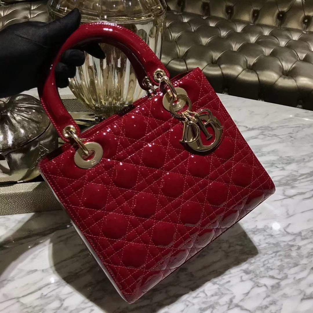 Dior 迪奥 五格漆皮酒红色  戴妃包 Lady Dior 最彰显女性魅力