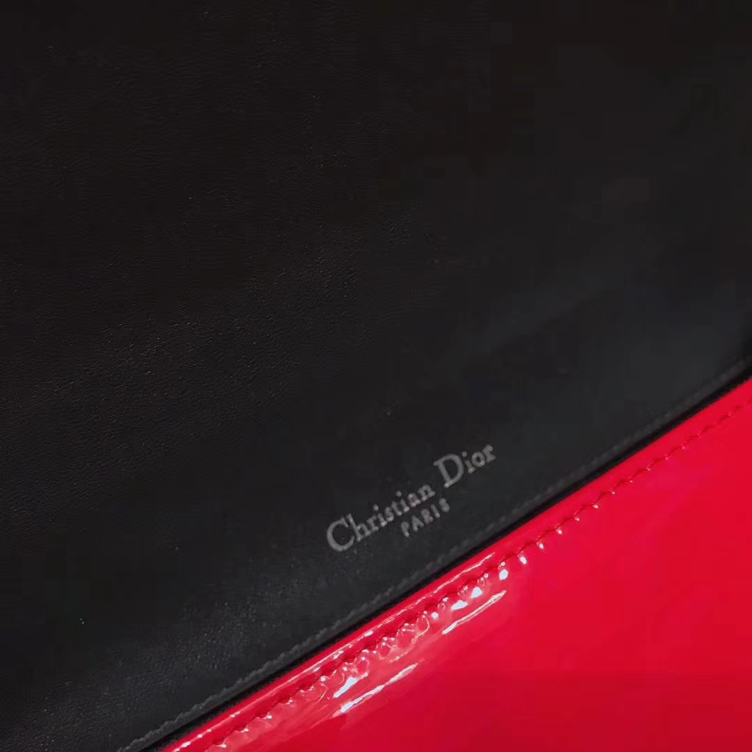 Dior 迪奥 腾格纹 牛皮压花 大红色 25cm