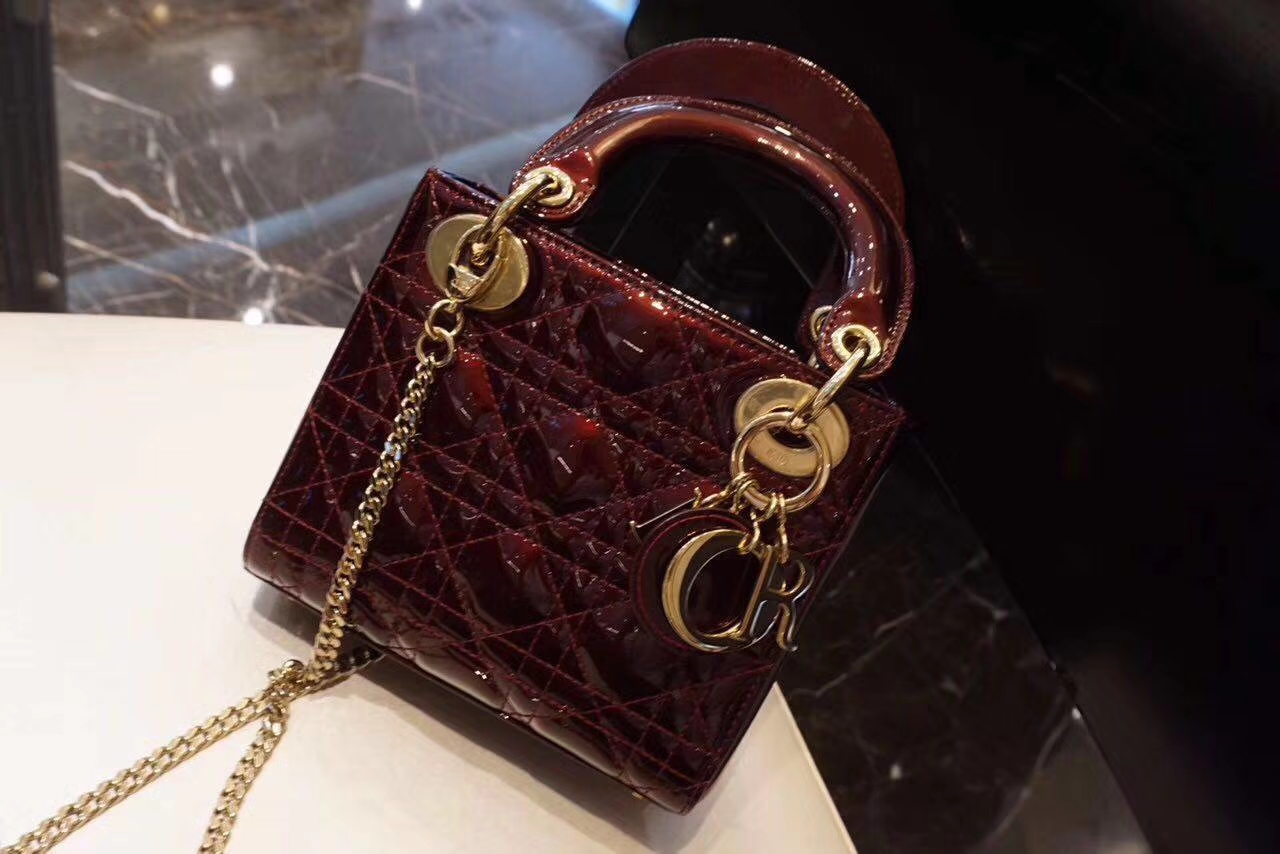 Dior 迪奥 戴妃包 Lady Dior 小号17cm漆皮 车厘子色 金扣