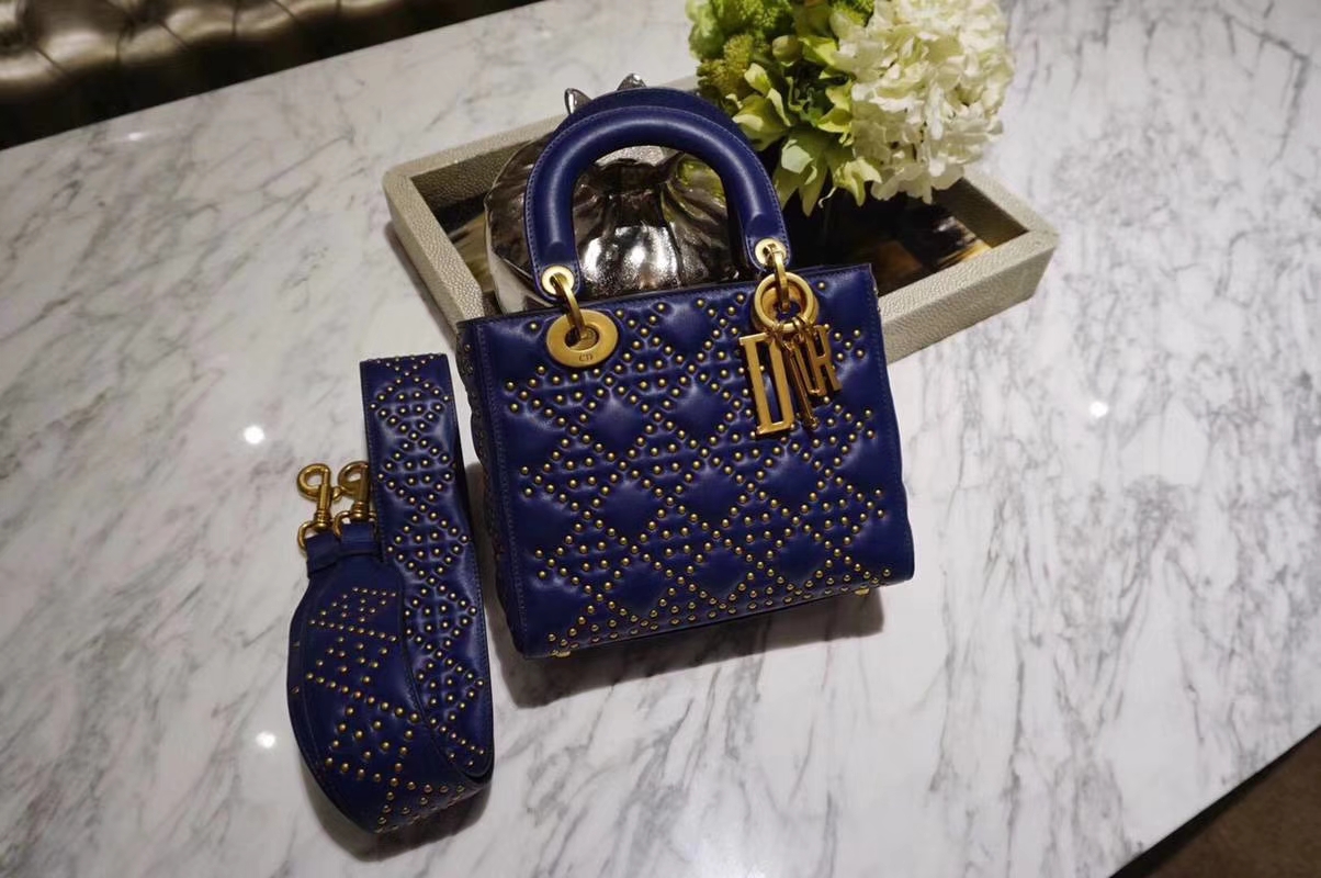Dior 迪奥 牛皮 柳钉戴妃包 Lady Dior 三格17cm 最高品质