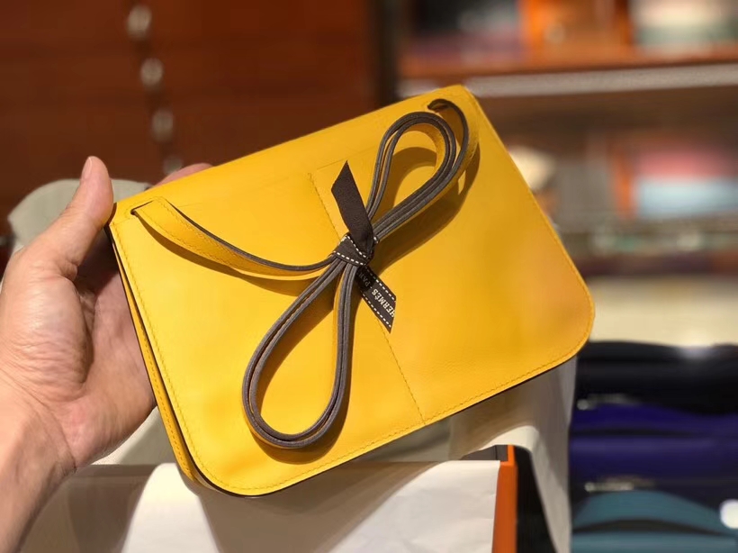 Hermes 爱马仕 Halzan swift 琥珀黄 银扣 配全套专柜原版包装