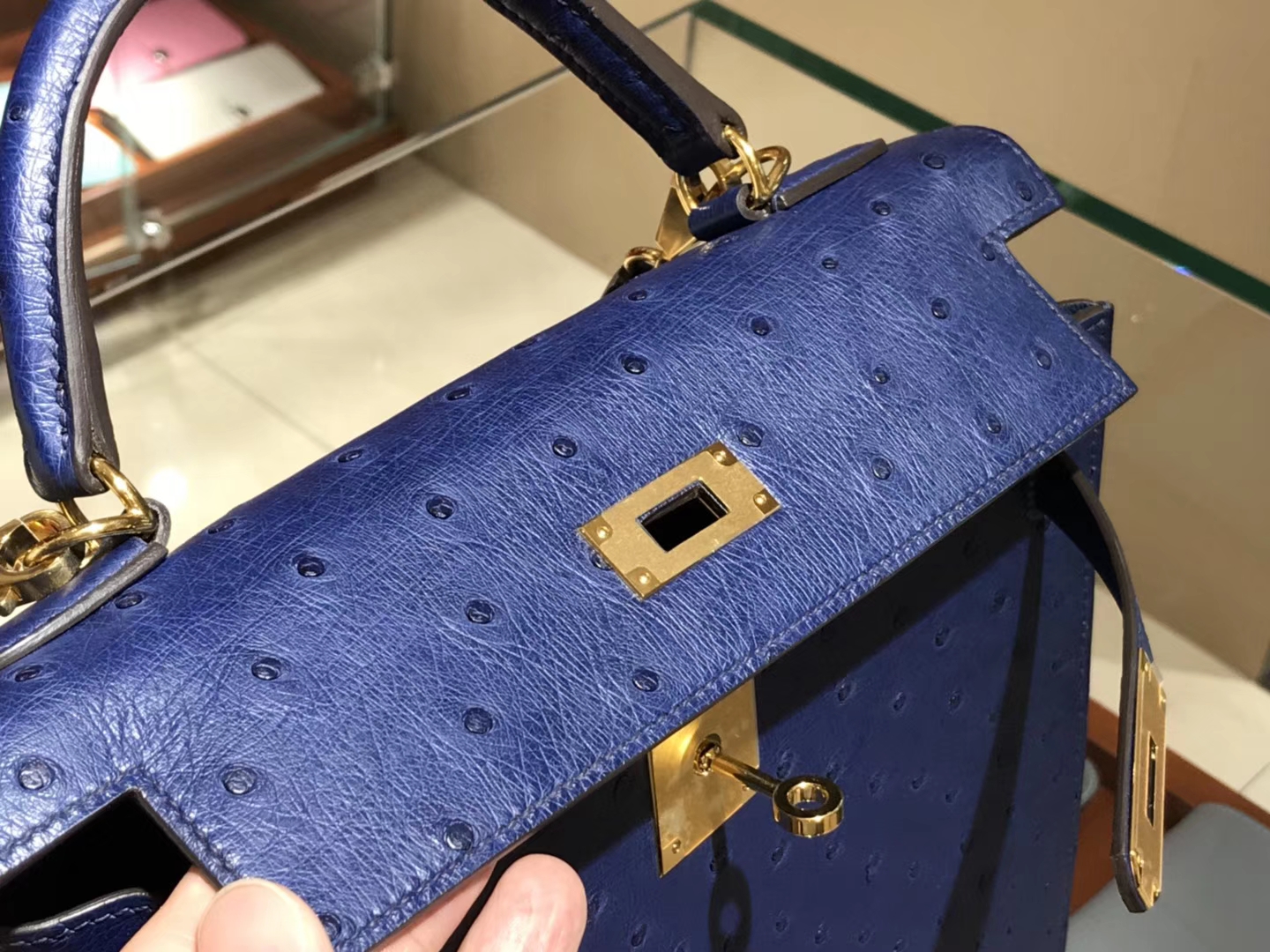 凯莉包 Kelly 25cm 28cm 鸵鸟皮 纯手工 玛尔塔兰 金银扣都可以定制 配全套专柜原版包装