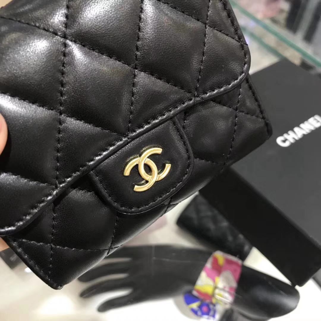 Chanel香奈儿 钱包 小羊皮 黑色 短夹