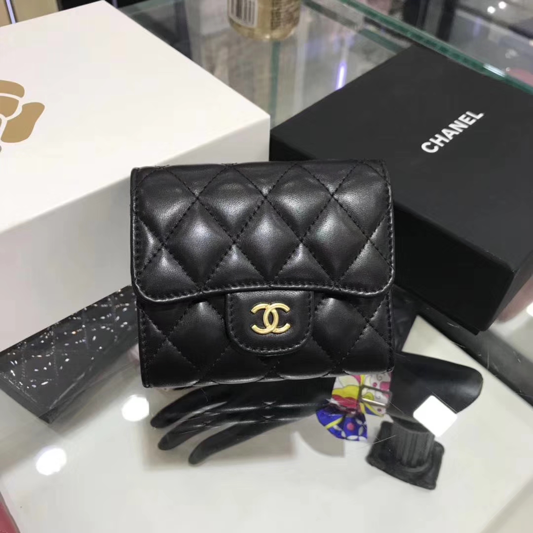 Chanel香奈儿 钱包 小羊皮 黑色 短夹