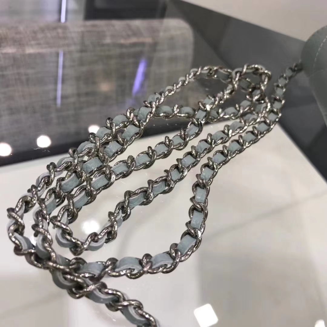 Chanel香奈儿 WOC  球纹 浅蓝牛皮 银色五金