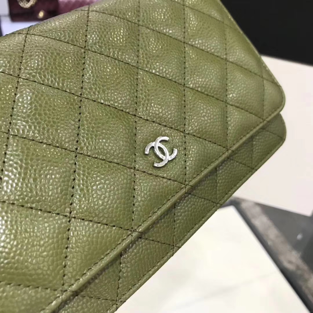 Chanel香奈儿 WOC  球纹 军绿色牛皮 银色五金