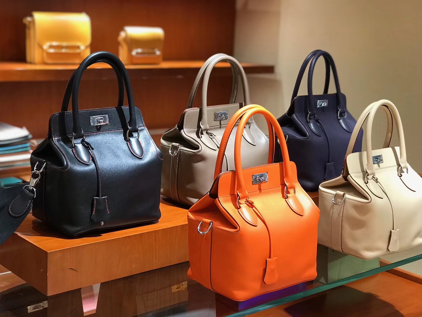 HERMES 爱马仕 专柜新款 Toolbox Swift 牛奶盒 20cm