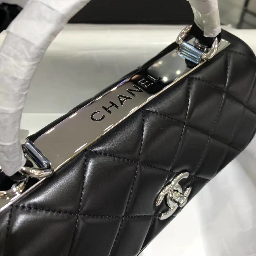 Chanel 香奈儿 Trendy CC  黑色 小羊皮 25cm 银扣