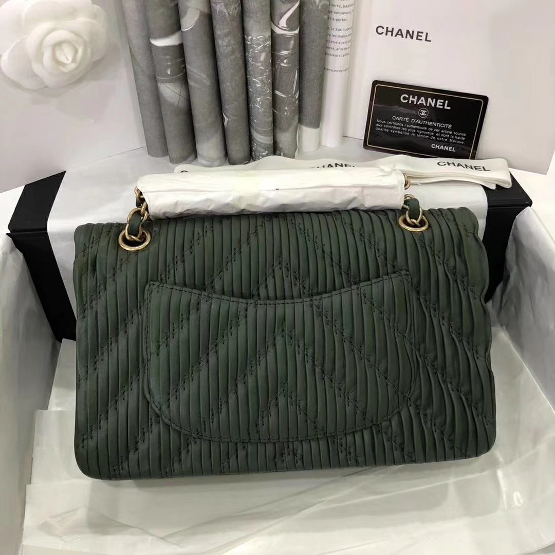 Chanel 香奈儿 希腊褶皱款 25cm 绿色 纯手工打褶 磨沙金 质感满满
