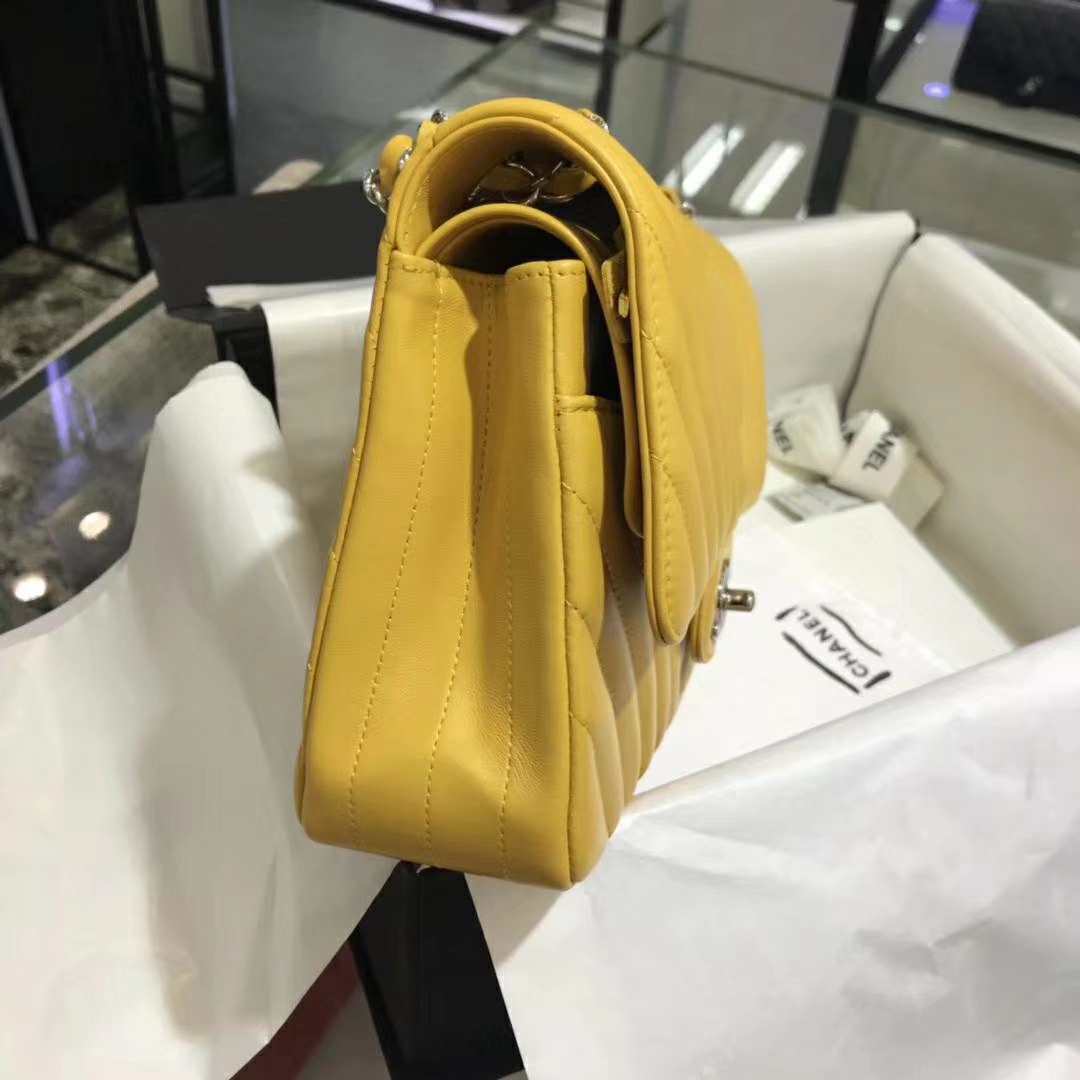 Chanel 香奈儿 VZ系列 25cm 进口小羊皮 芒果黄 银扣