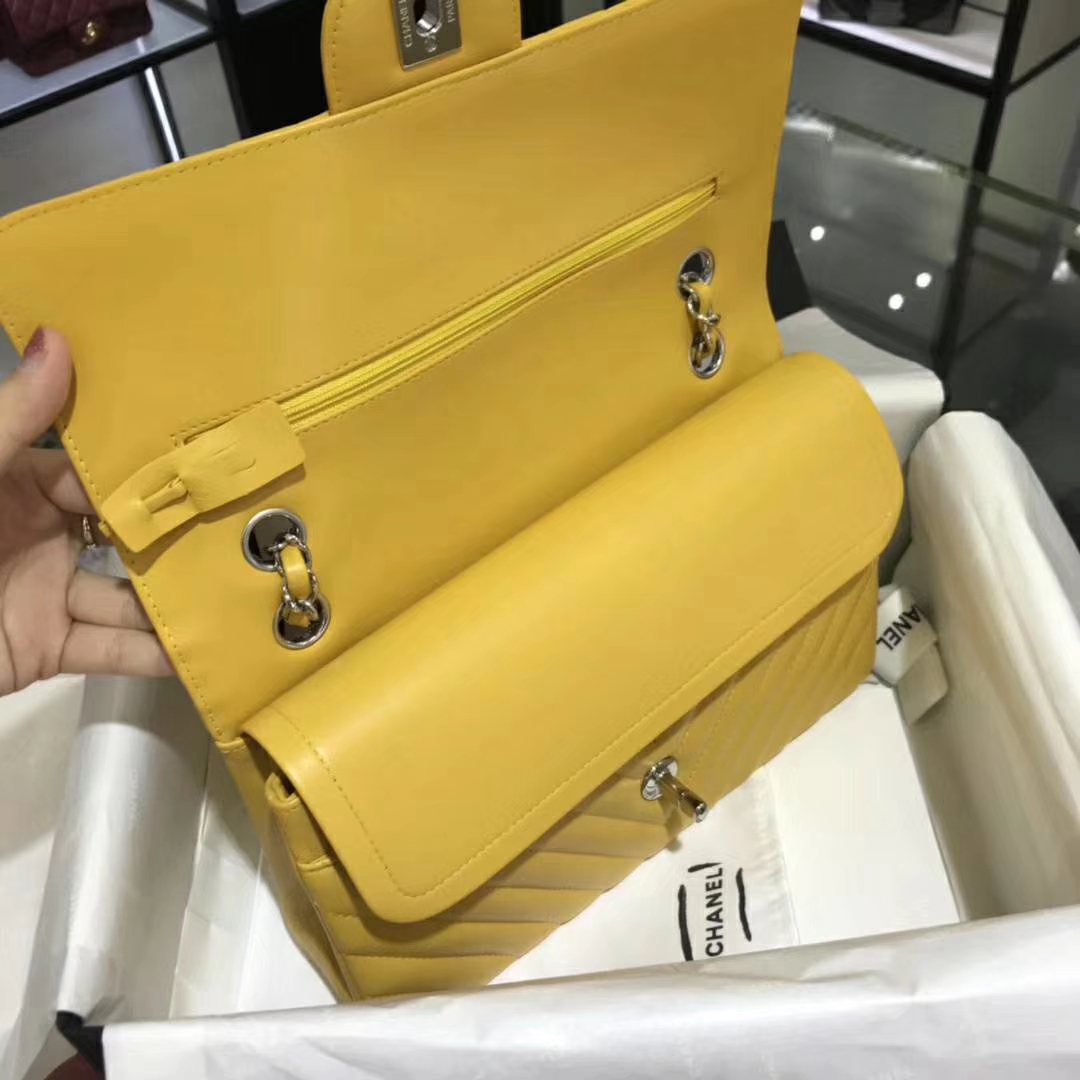 Chanel 香奈儿 VZ系列 25cm 进口小羊皮 芒果黄 银扣