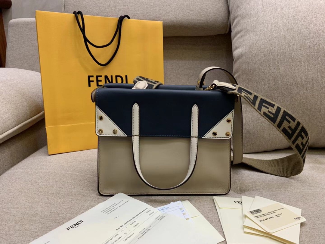 Fendi Flip 最新系列 FF 长肩带  原版开发 单肩斜挎手提三用 灰色拼色黑色