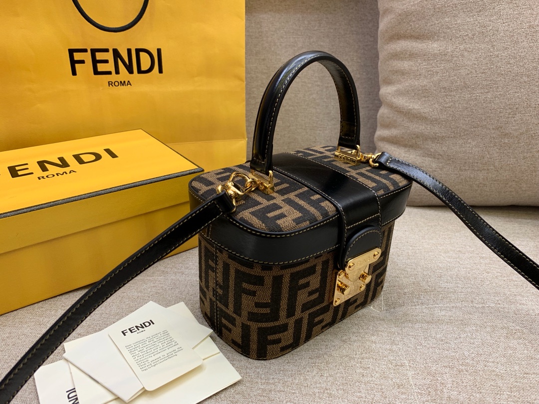 FENDI 芬迪 vintage 盒子 大容量 棕色FF图案 17x12x9cm 黑色 8002 