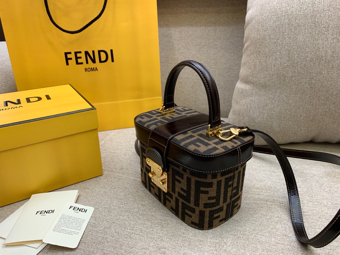FENDI 芬迪 vintage 盒子 大容量 棕色FF图案 17x12x9cm 棕色 8002 