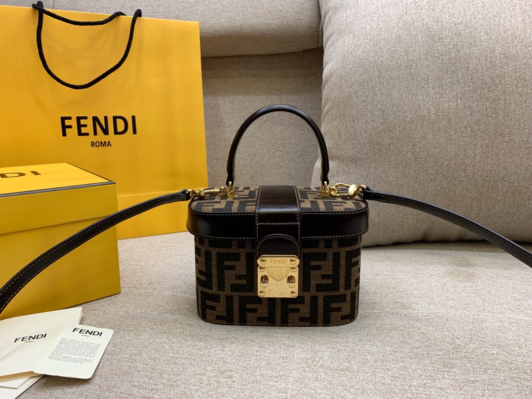 FENDI 芬迪 vintage 盒子 大容量 棕色FF图案 17x12x9cm 棕色 8002 