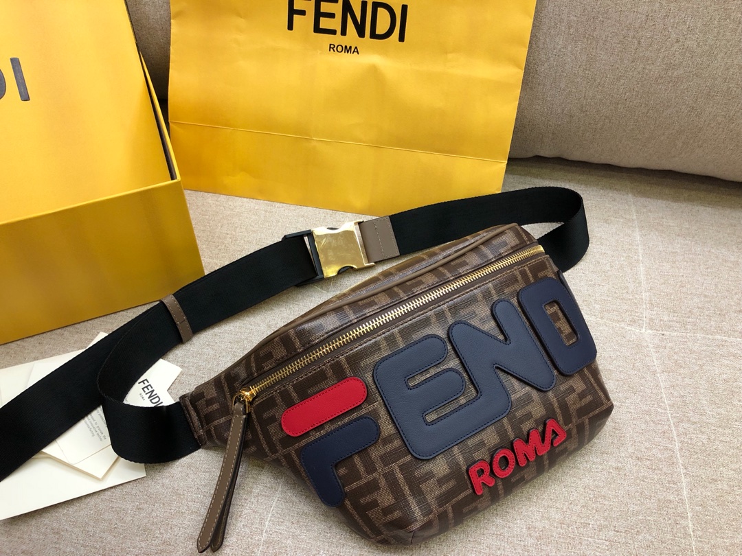 现货 F家最新腰包可当胸包  拉链开合 棕色印花标志图案 男女街拍爆款 30x17x8cm 8825