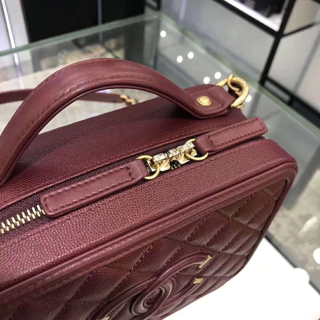 Chanel 香奈儿 化妆包  21cm 原厂皮小鱼子酱 枣红